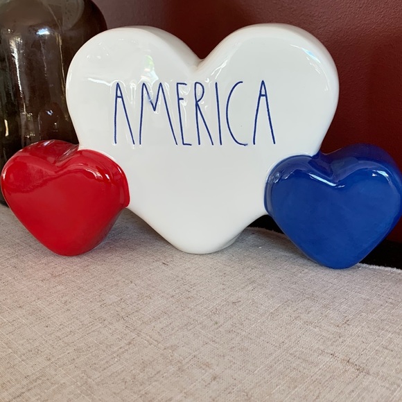 NWT Rare Rae Dunn Red White and Blue Hearts - Picture 2 of 5